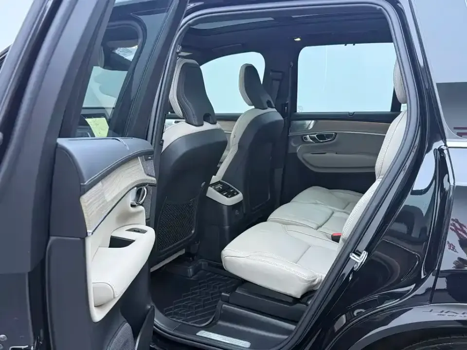 Volvo XC90 PHEV