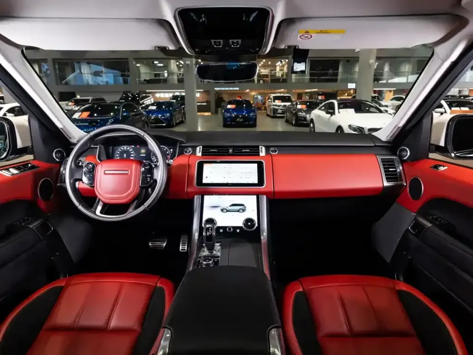 Land Rover Sport