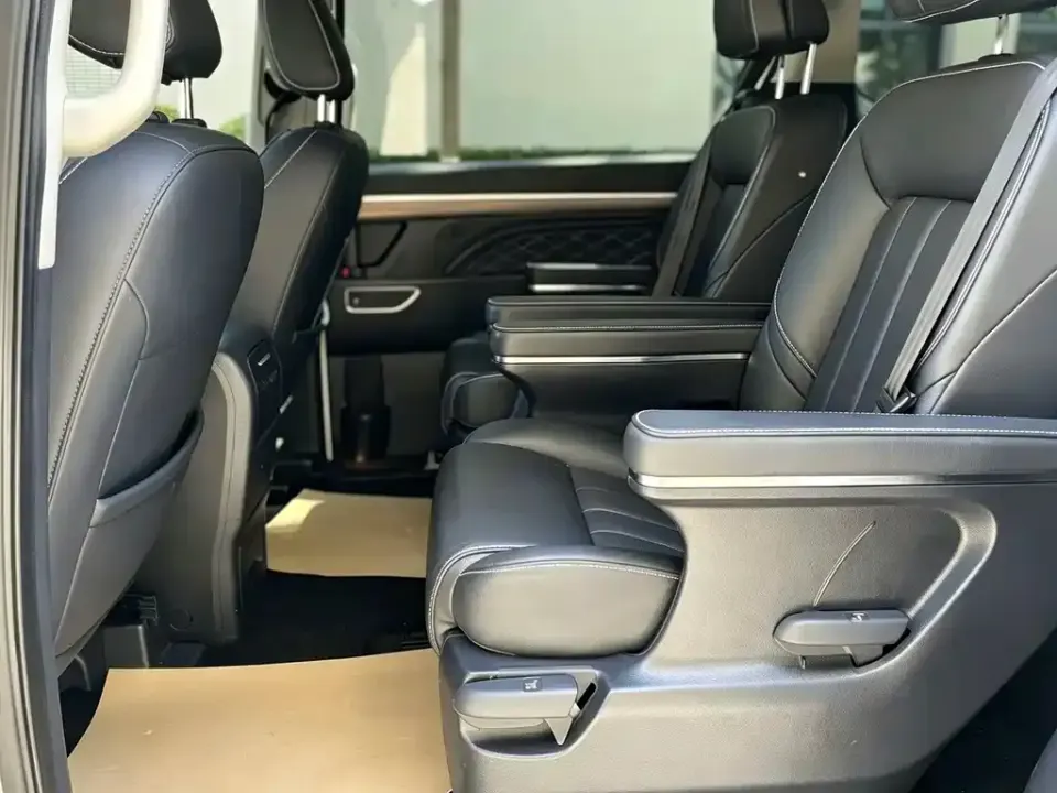 GAC Trumpchi M8