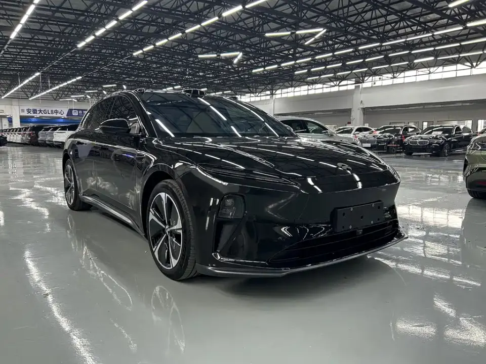 Nio ET5T