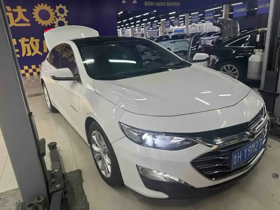 Chevrolet Malibu XL