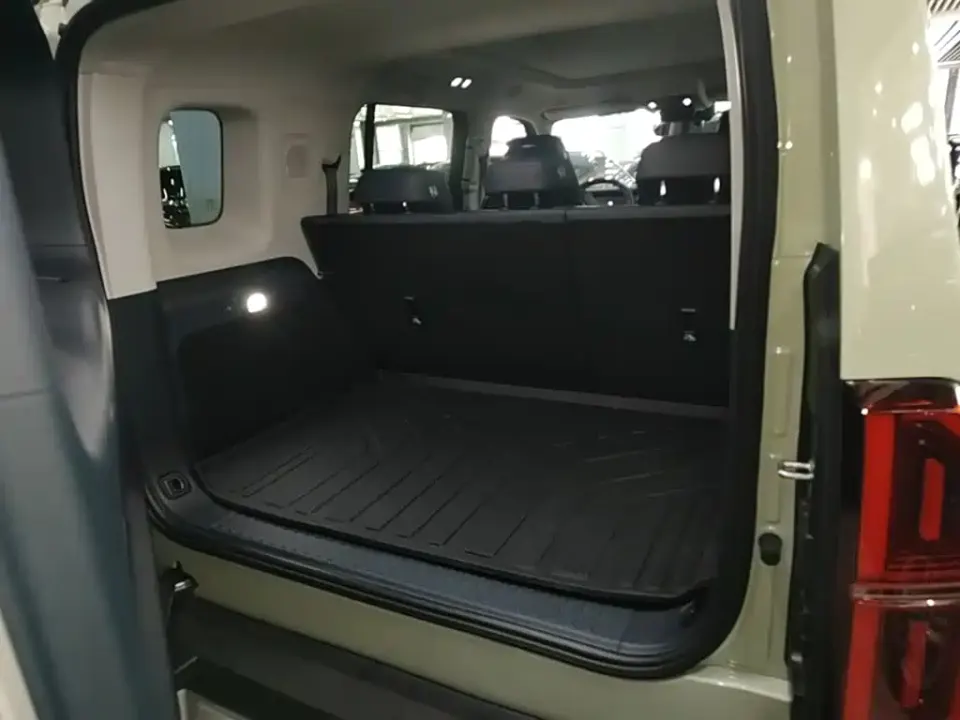 Fang Cheng Bao Leopard 5