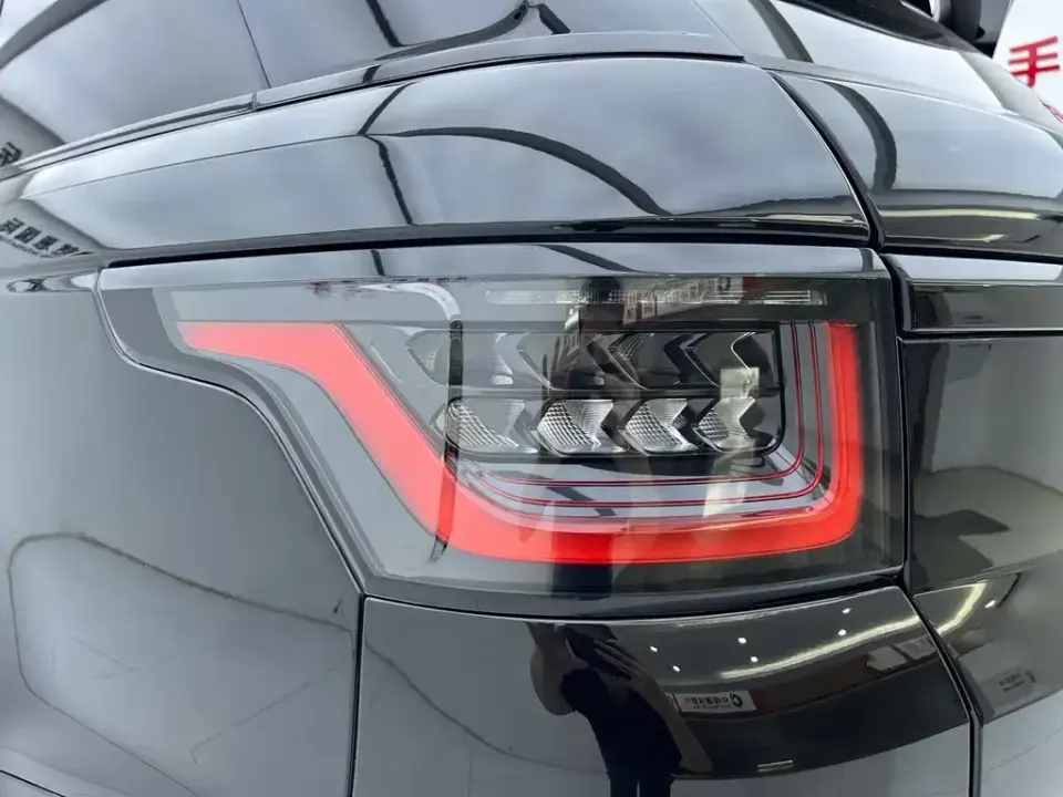 Land Rover Sport