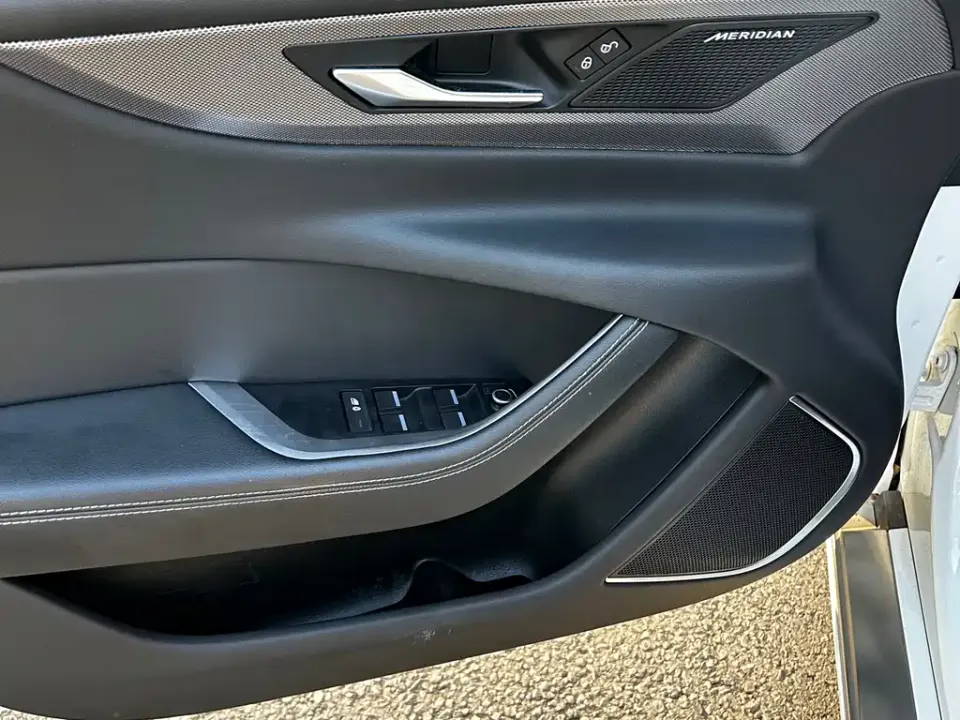 Jaguar XEL