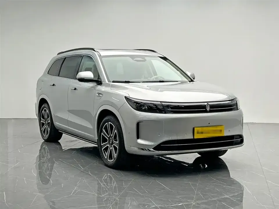 AITO M7