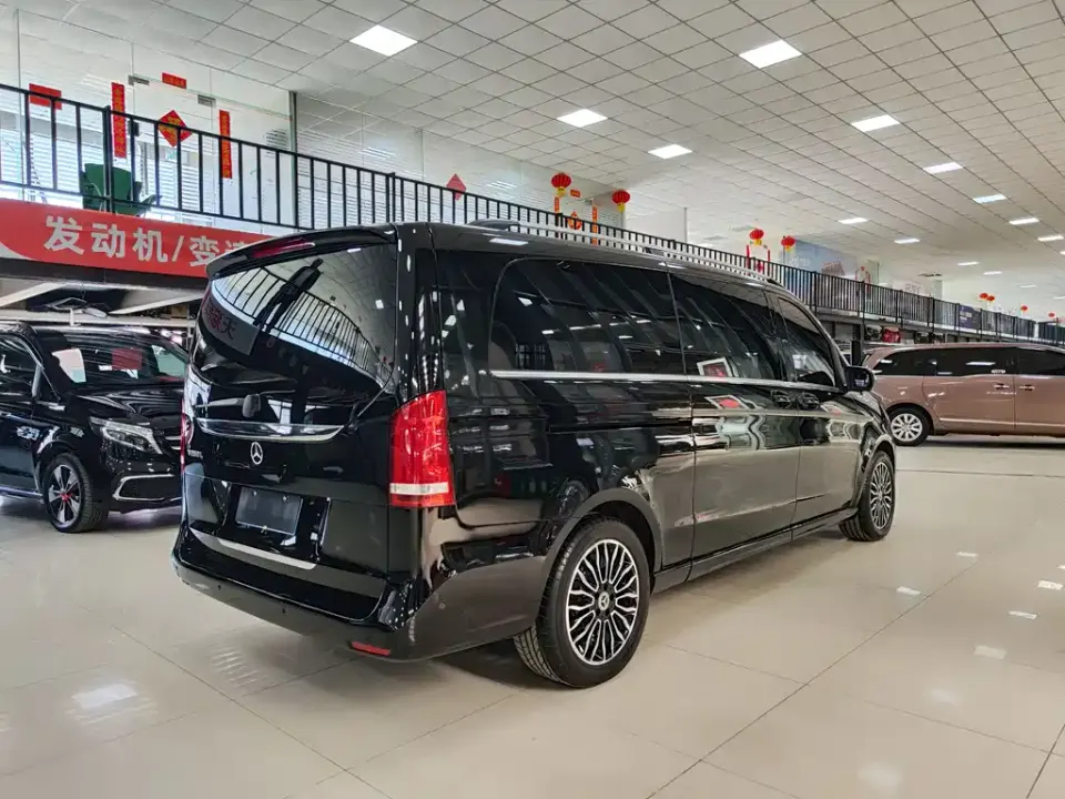 Mercedes-Benz V-Class