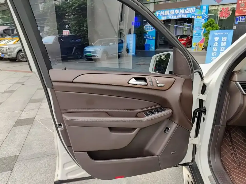 Mercedes-Benz GLE (Import)