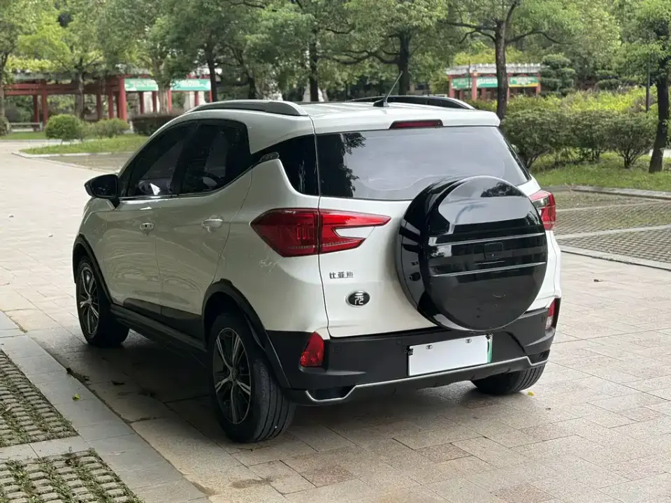 BYD Yuan EV