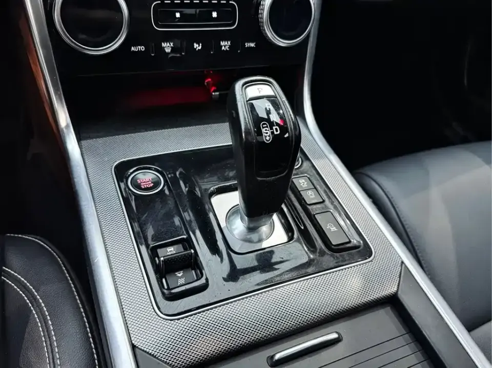 Jaguar XEL