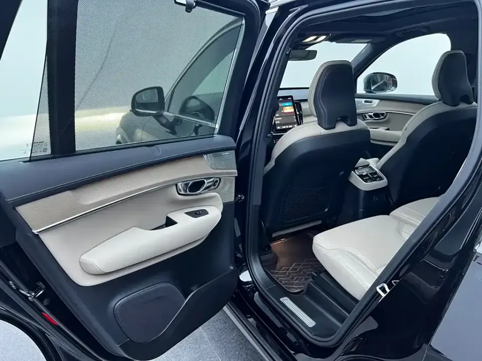 Volvo XC90 PHEV