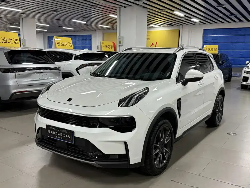 Lynk & Co 01