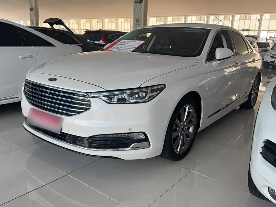 Ford Taurus