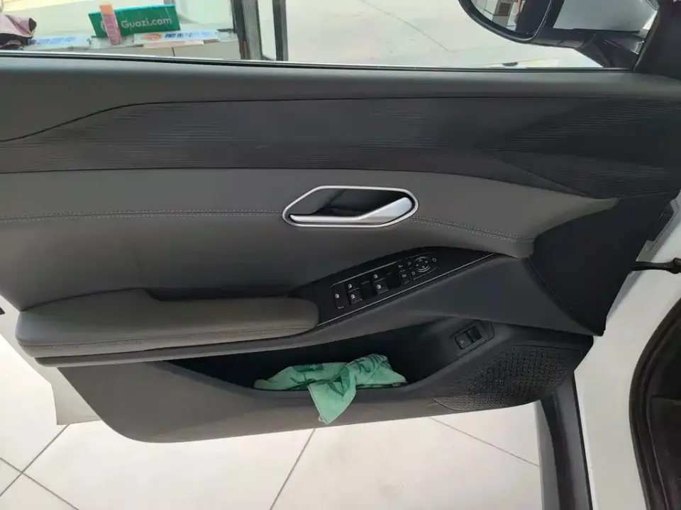 BYD Qin L
