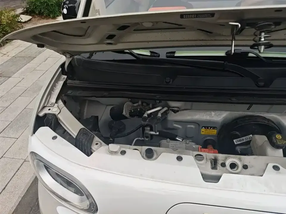 Wuling MINIEV