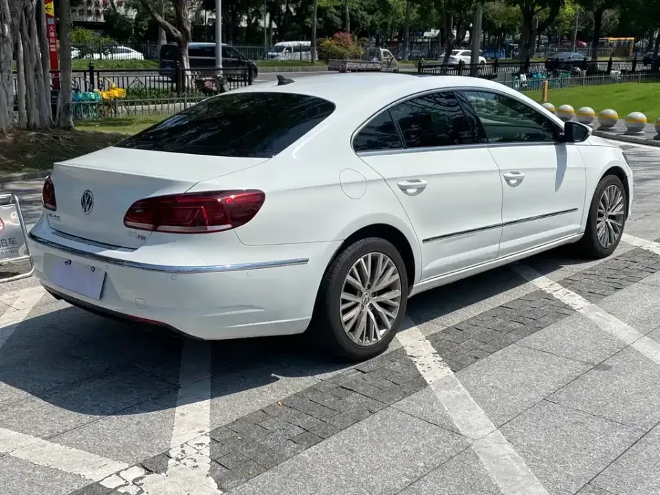 Volkswagen CC