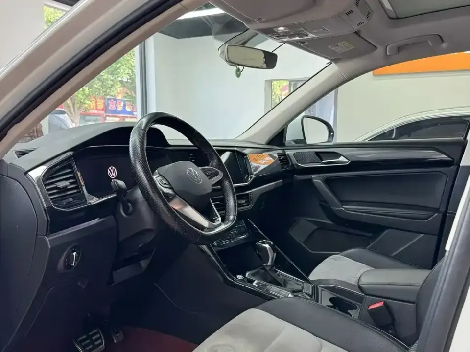 Volkswagen X