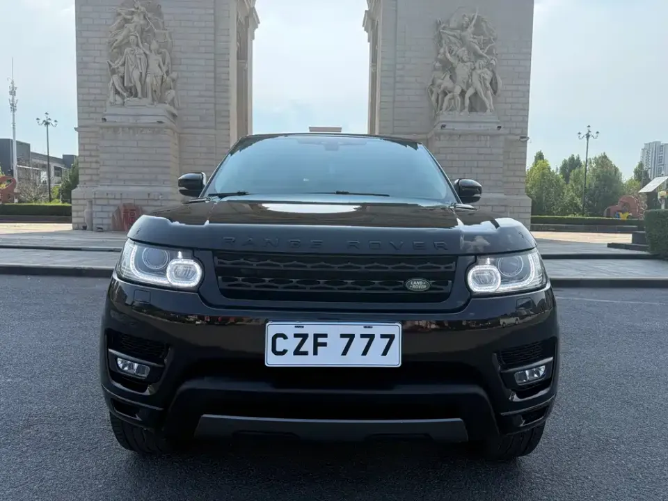 Land Rover Sport