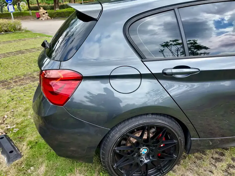 BMW 1 Series (Import)