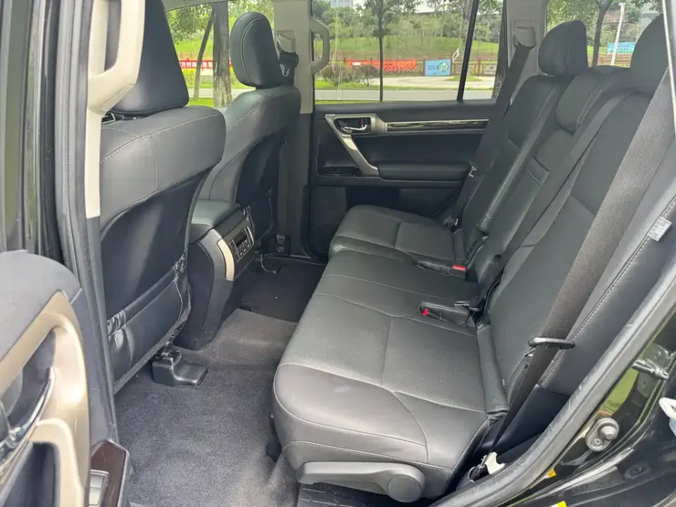 Lexus GX
