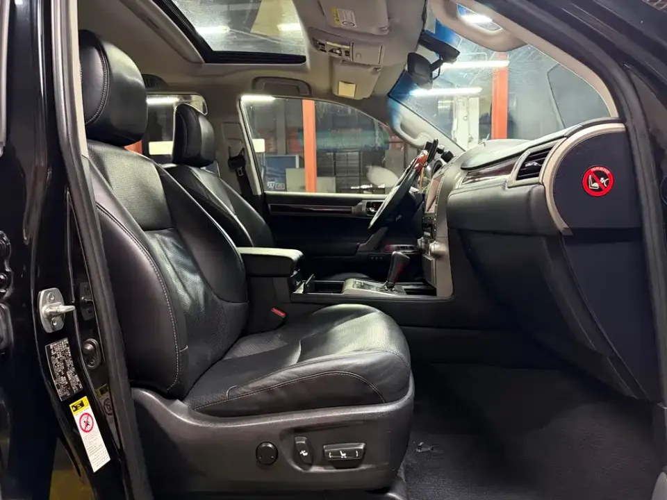 Lexus GX