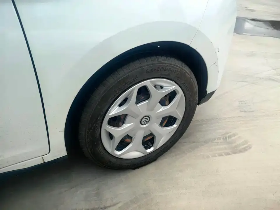 Dongfeng EV YOUNG Guang Xiaoxin