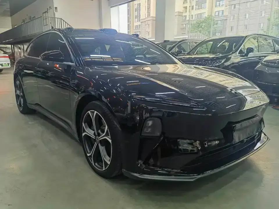 Nio ET5T