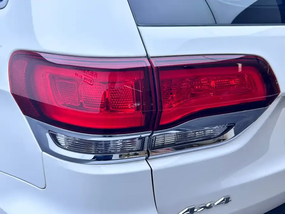 Jeep Grand Cherokee (Import)