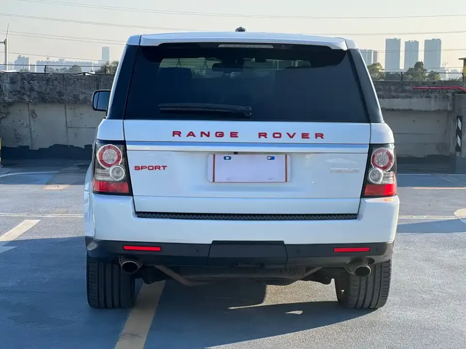 Land Rover Sport