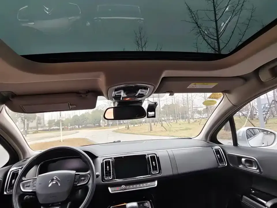 Citroen C6