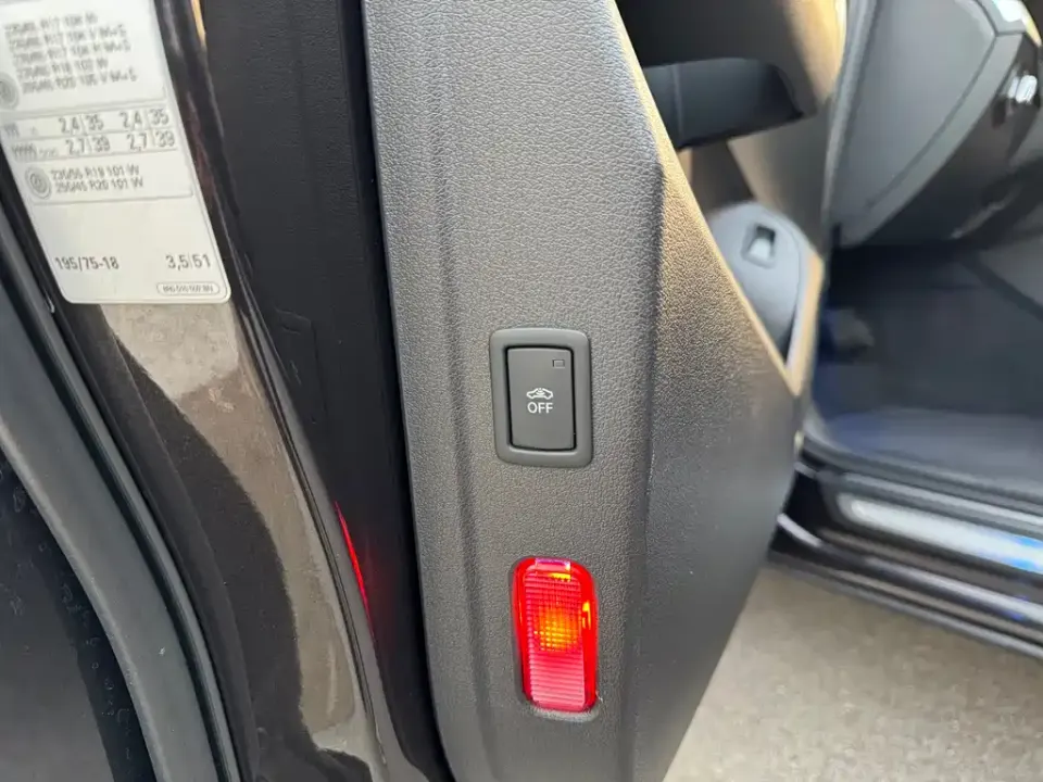 Audi Q5 (Import)