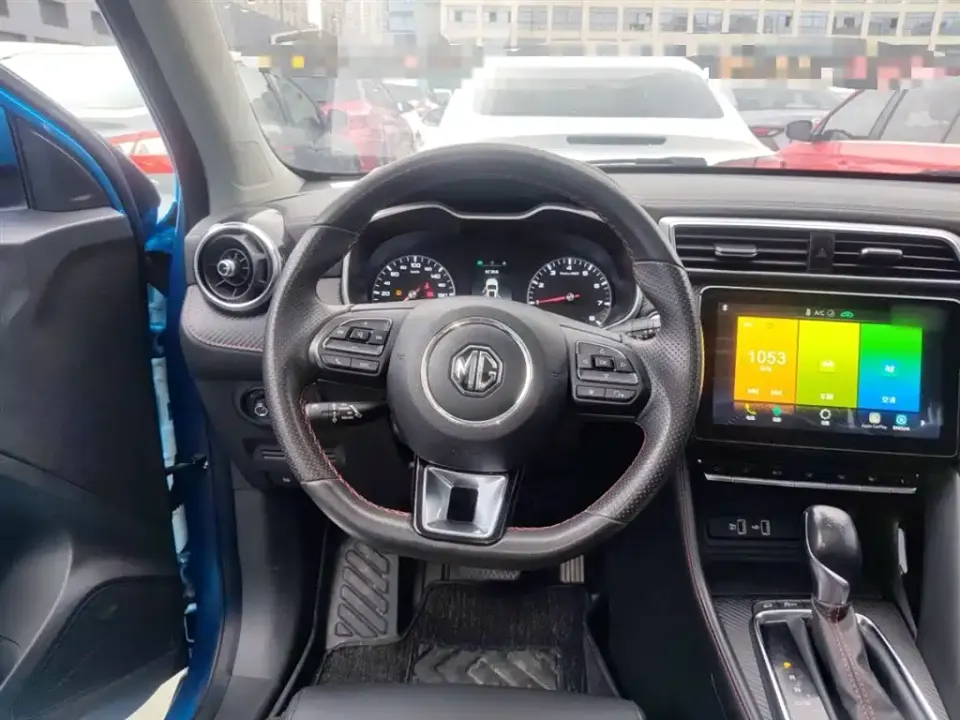 MG ZS