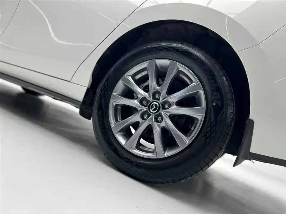 Mazda 3 Axela