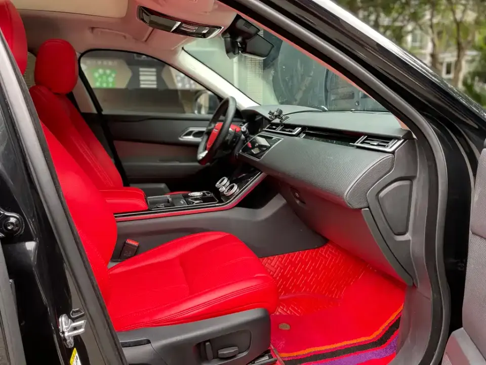 Land Rover Velar