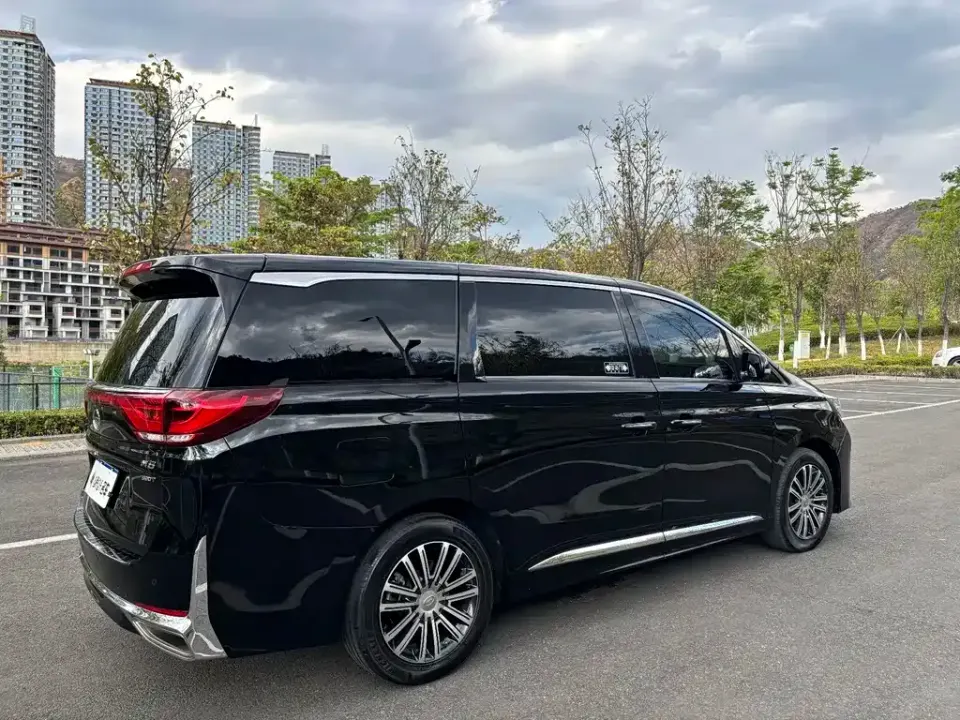 GAC Trumpchi M8