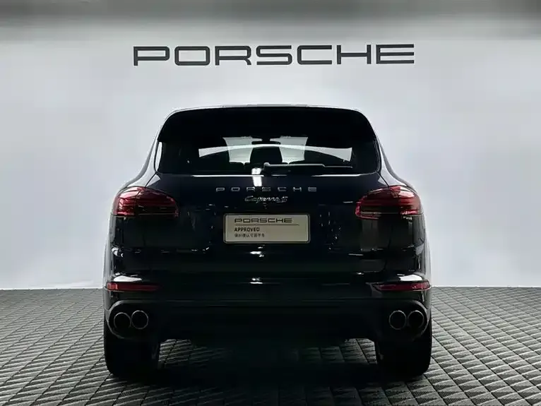 Porsche Cayenne Hybrid