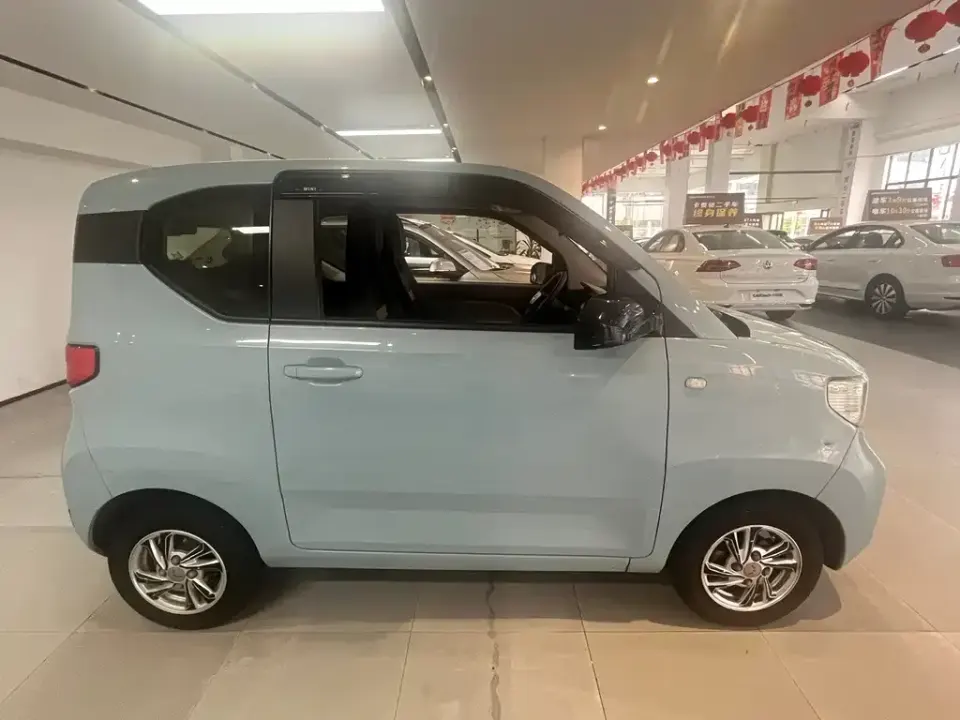 Wuling MINIEV