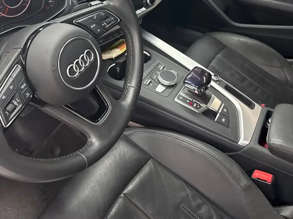 Audi A4L