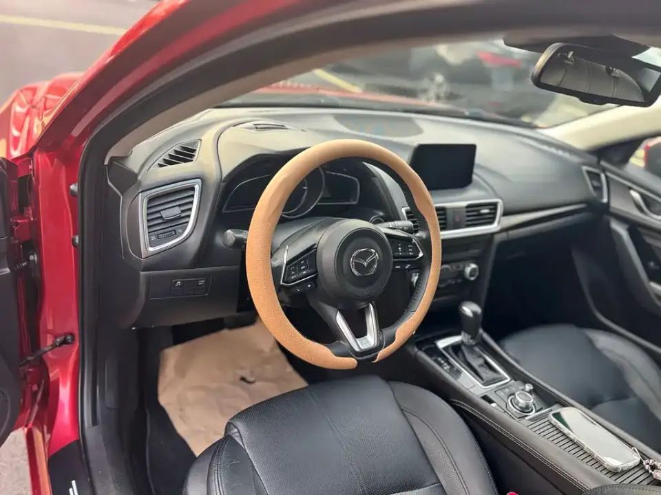 Mazda 3 Axela