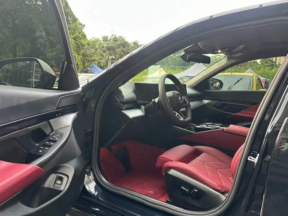 BMW 5 Series (Import)