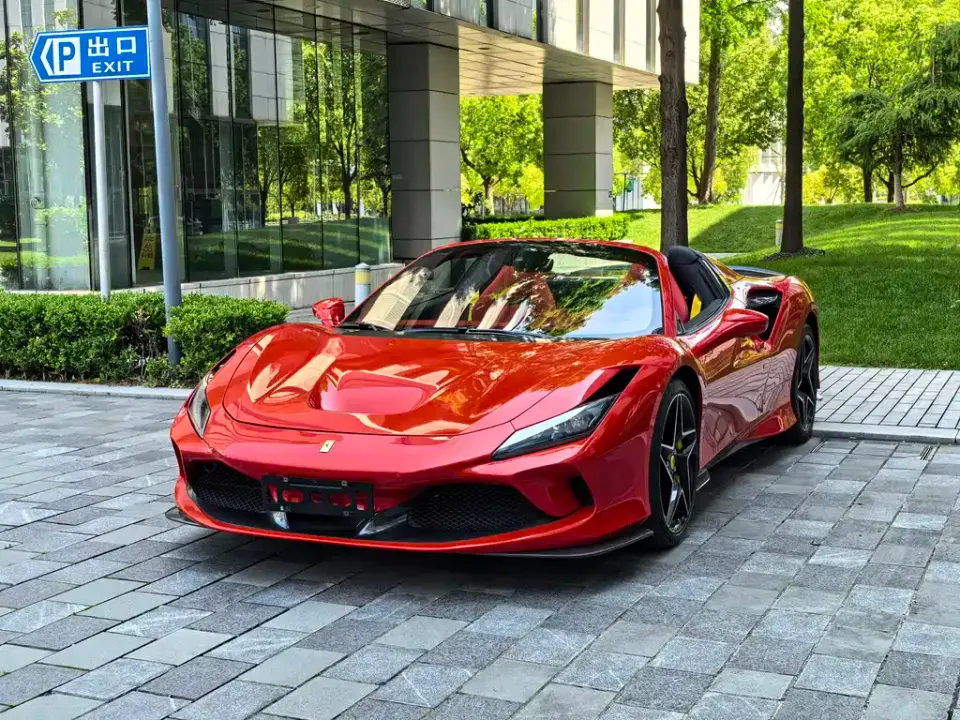 Ferrari F8