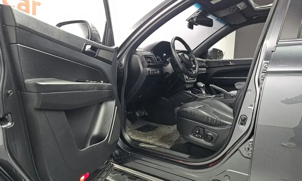 KG_Mobility_Ssangyong Rexton