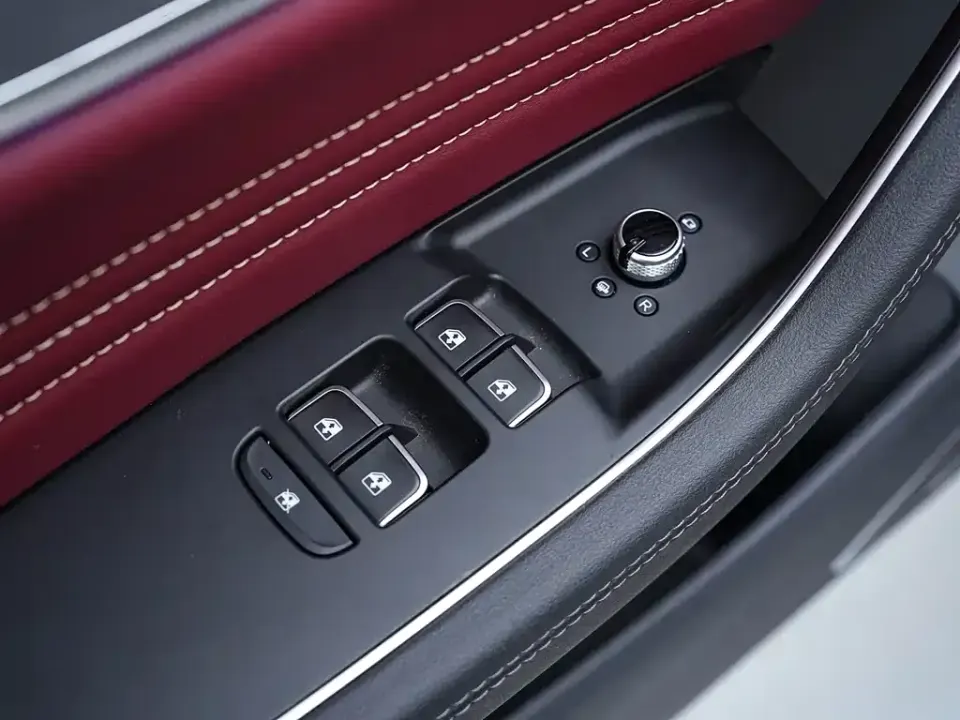 Hongqi Hongqi HS5