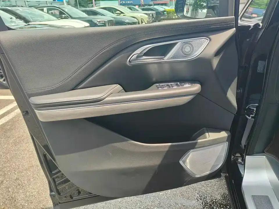 Hongqi Hongqi HQ9 PHEV