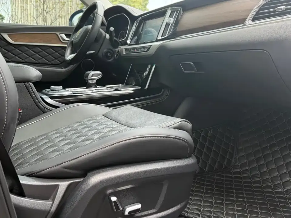 Hongqi Hongqi HS7