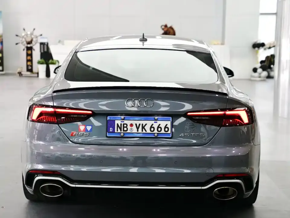 Audi RS 5