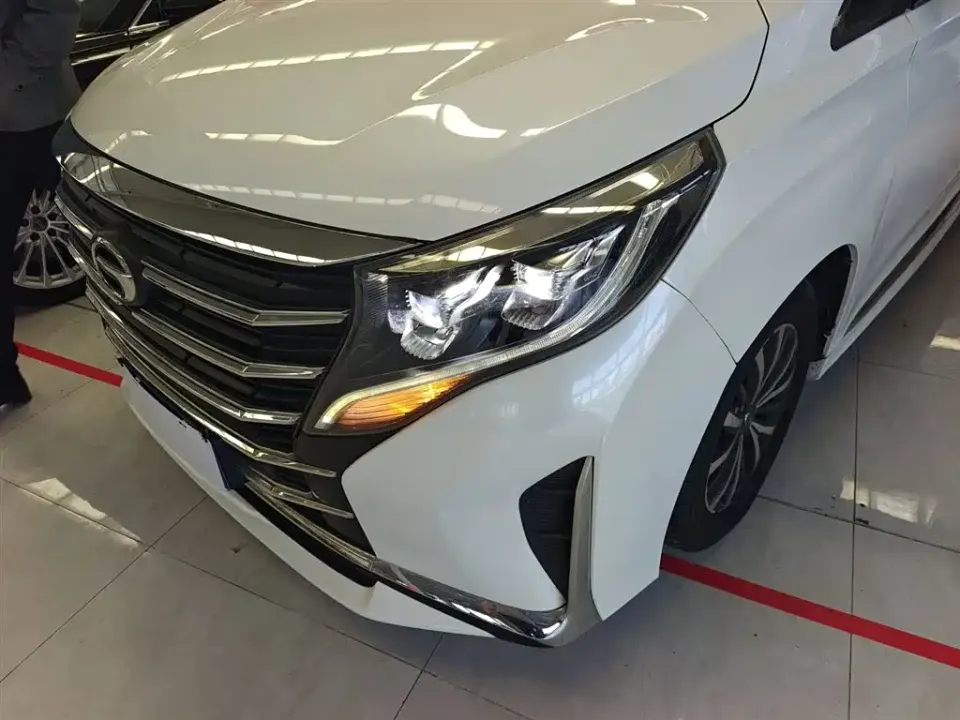 GAC Trumpchi M8