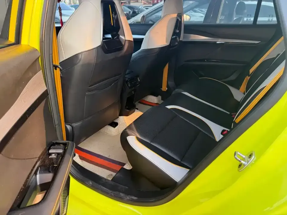 MG MG5 Scorpio