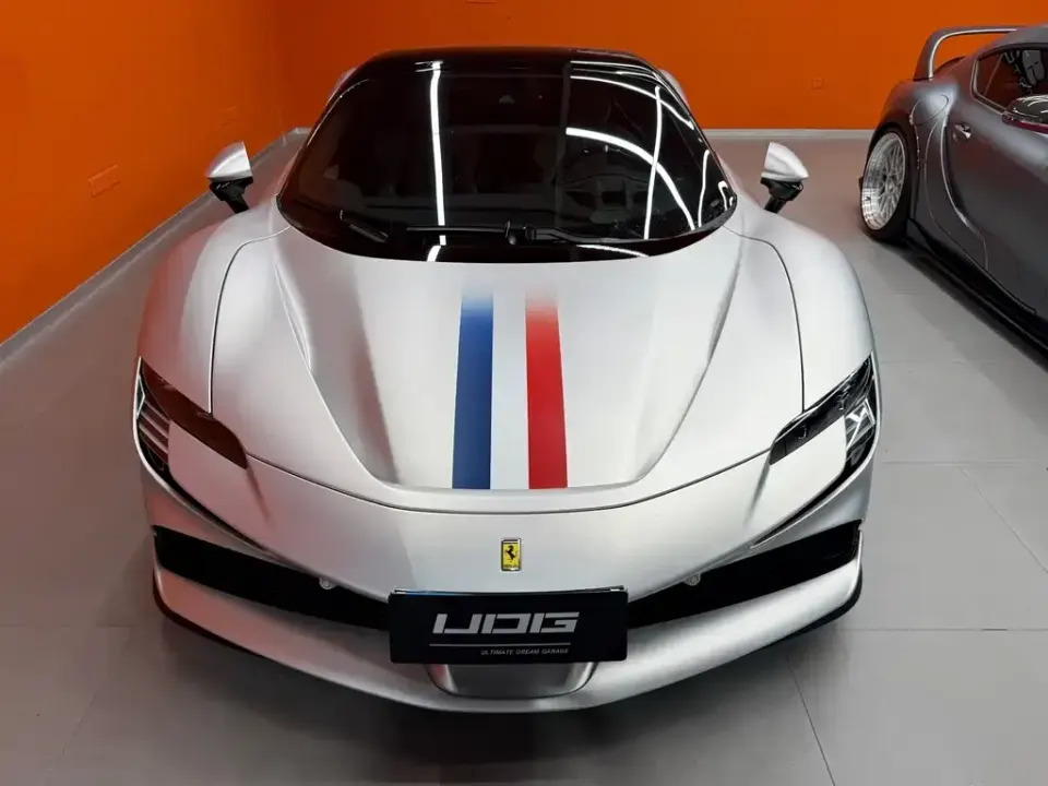 Ferrari SF90