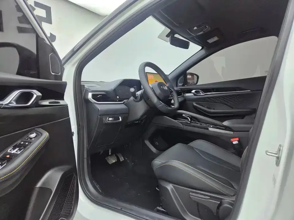 Geely Binyue
