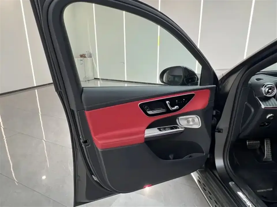 Mercedes-Benz GLC AMG